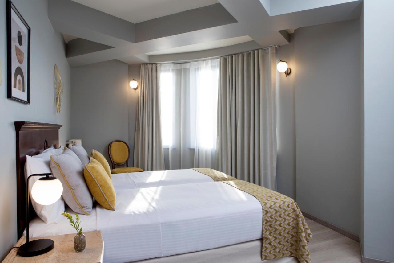 Hotel Venezia by Zeus International Bucarest Esterno foto